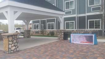 Hotel Presidential Inn & Suites