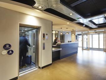 Hotel Campanile Le Bourget Airport