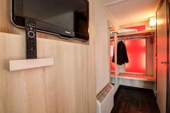 Hotel H�tel Inn Design Sabl�-sur-sarthe Resto Novo