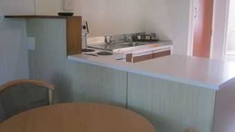 Broadway Lodge Motel