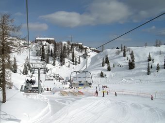 Orient Hotel & Resort