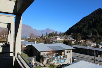 Abba Court Motel & Apartments