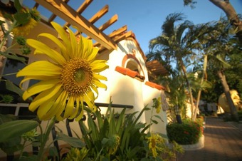 Hotel Lopburi Inn