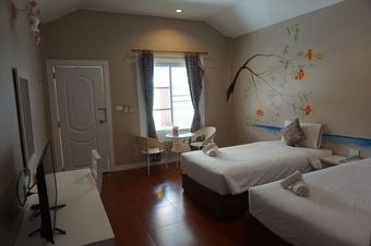 Hotel Color Ville Resort