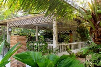 Hotel Mairood Resort