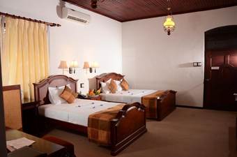 Hotel Centauria Hill Resort