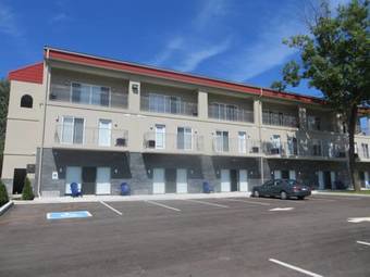 Wasaga Riverdocks Hotel Suites