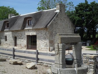 House With 4 Bedrooms In Plogastel-saint-germain, With Enclosed Garden And Wifi - 12 Km From The Beach