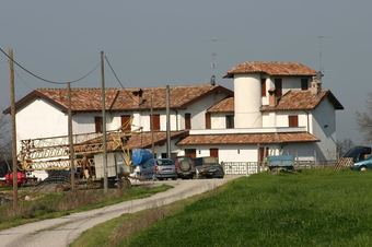 Agroturismo Farm Stay Agriturismo Cascina Giovanola