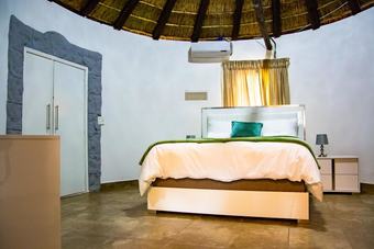 Hotel Graceland Conference & Lifestyle Centre