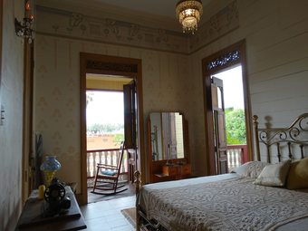 A 2 Tiempos Ays Bed And Breakfast