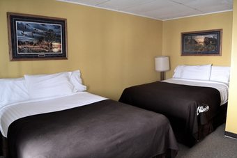 Posada Aj's Walleye Lodge