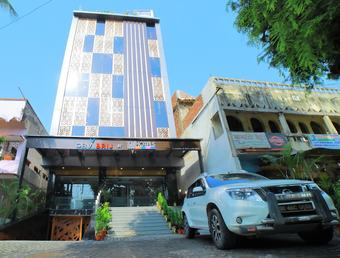 Hotel Genx Brij