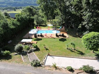 Bed & Breakfast Au Charme De La Lauzi�re