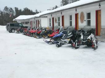 Deep River Motel