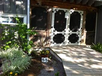 Bed & Breakfast Emilyville Inn