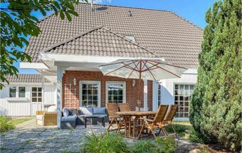 Four-bedroom Holiday Home In Bad Saarow