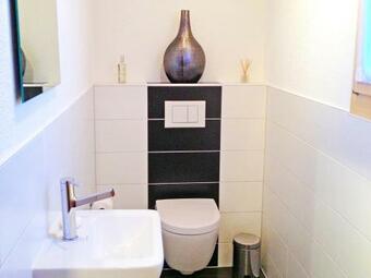 Comfortable Holiday Home In Heremence Near Ski Area