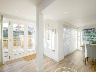 Thole Cottage
