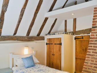 Walnut Cottage