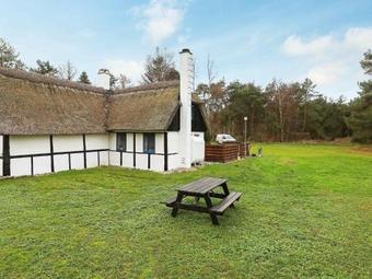 Holiday Home L�s� XXI