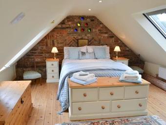 Zoe's Barn