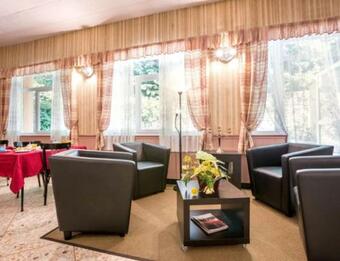 Hotel Logis L'avenue