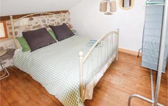 Three-bedroom Holiday Home In Marval