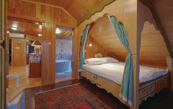 Six-bedroom Holiday Home In Ludbreg