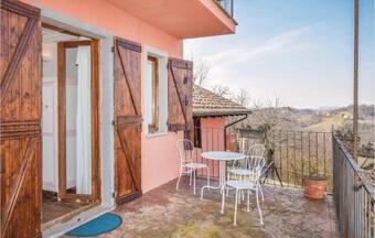 Seven-bedroom Holiday Home In Castelnuovo Calcea