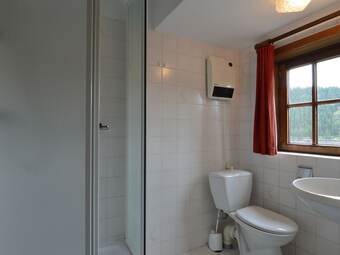 Pleasant Holiday Home In Ouren With A Bar