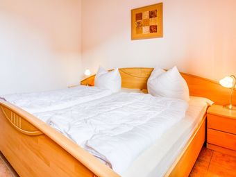 Apartment In Beckerwitz With Terrace, Garden, Deckchairs