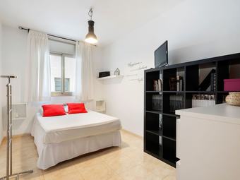 Modern Apartment In A Quiet Area