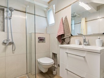 Quaint Farmhouse In Krmed With Garden