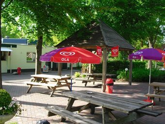 Spacious Holiday Home With A Dishwasher, 20km From Assen