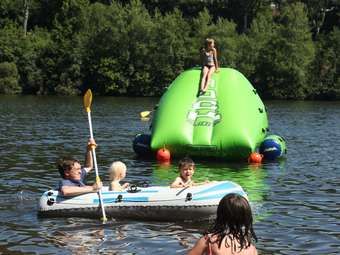 Luxury Villa With Fireplace Near A Reservoir In Nordeifel