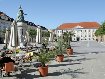 Cosy Apartment In Liebenfels With Terrace, Garden