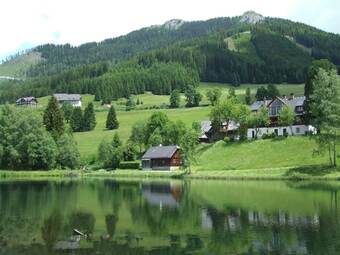 Spacious Apartment Near Ski Area In Pusterwald