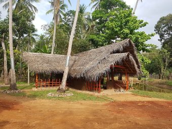 Hostal Monara Arana Eco Village And Farm Resort