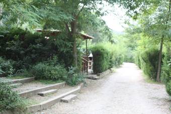 Camping Besalu