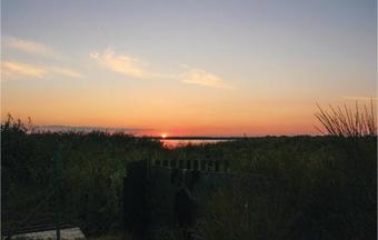 Two-bedroom Holiday Home In Nowe Warpno