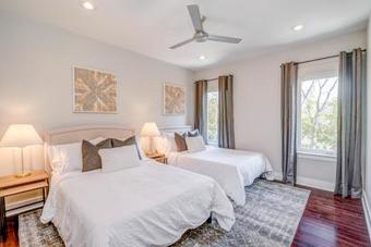 2nd Ave S Townhouse Unit C10