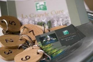 Hampshire Hotel - Auberge La Grande Cure