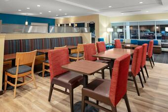 Hotel Towneplace Suites By Marriott Gainesville