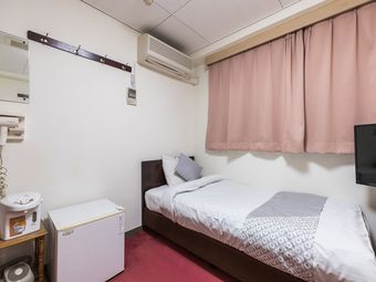 Oyo Hotel Business Green Saitama Urawa