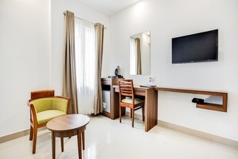 Capital O 60558 Hotel Midhuna International