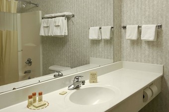 Hotel Days Inn By Wyndham Hillsboro