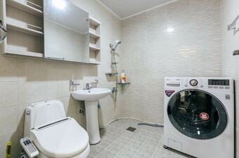 Sun And Moon Pension