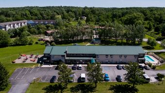 Hotel Harvest Inn