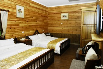 Hotel Zen And Pine Resort